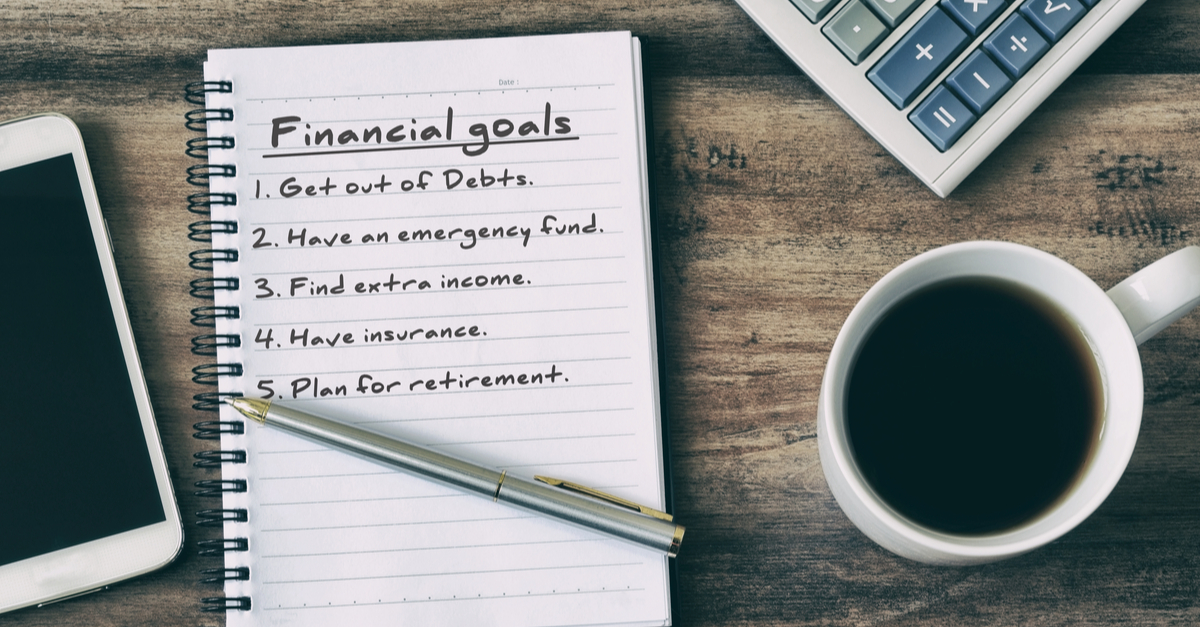 Which providers are supporting members with budgeting and goal setting tools?